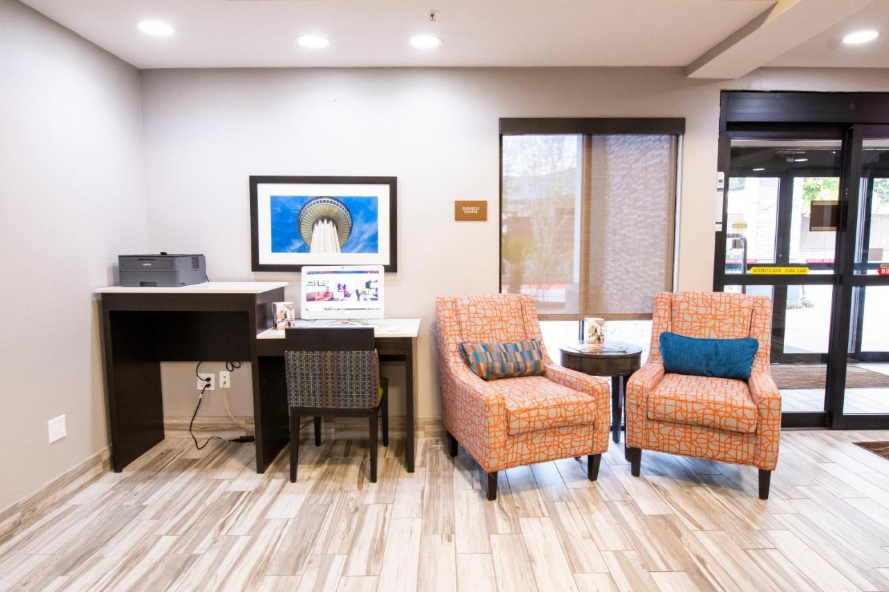 Comfort Inn & Suites Near Medical Center San Antonio Eksteriør bilde